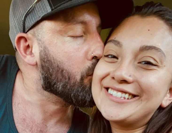 Professora é demitida após oferecer pontos extras a alunos em troca de doações para viagem com o marido