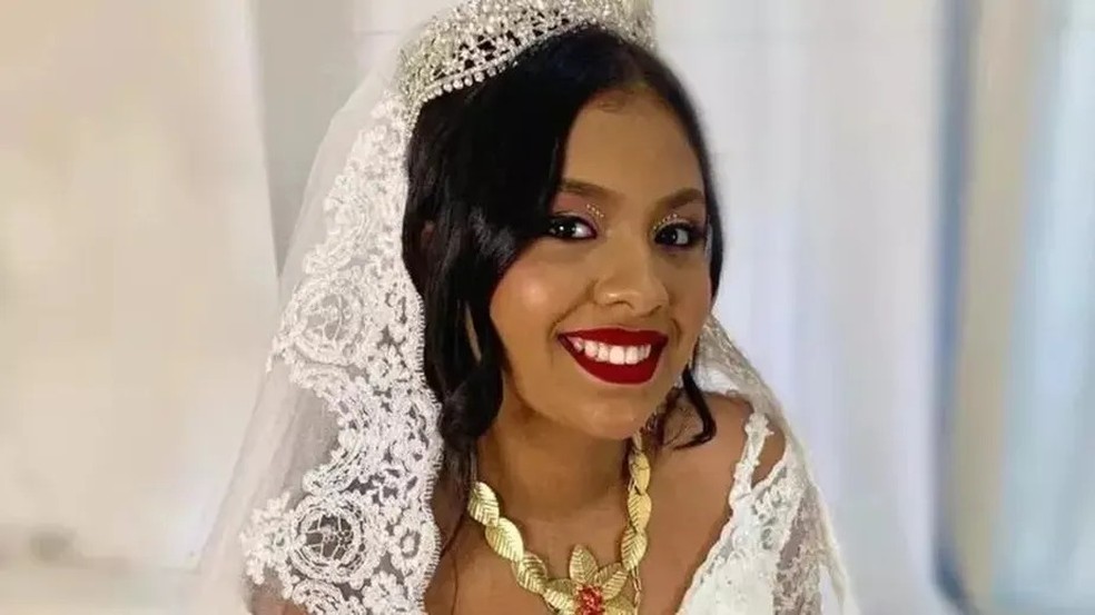 Hyara Flor Santos Alves, de 14 anos, foi morta a tiros na Bahia; suspeito era marido da vítima e tem a mesma idade  — Foto: Reprodução