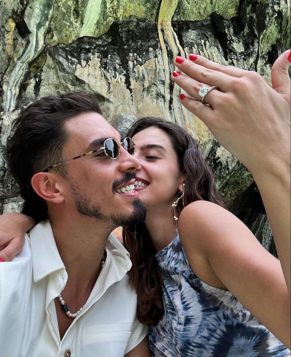 Giovanna Lancellotti se casa com Gabriel David na Tailândia — Foto: Instagram