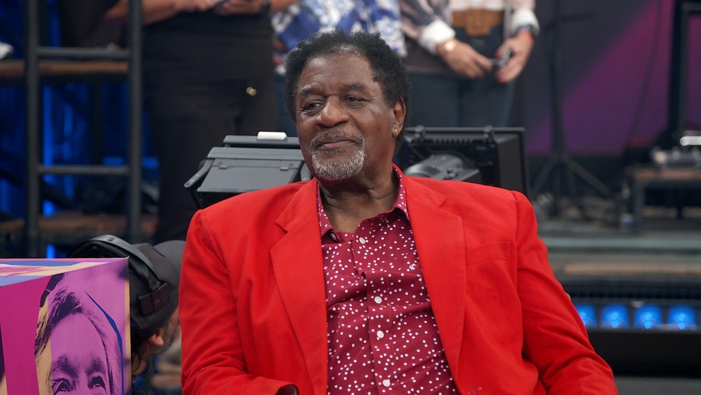 O ator Tony Tornado no 'Altas horas' — Foto: Globo/Divulgação