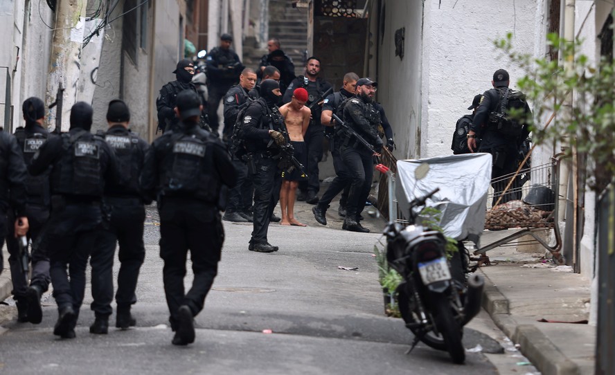 64 mortos, 81 presos e mais: veja os números da megaoperação que se tornou  a mais letal da história do Rio