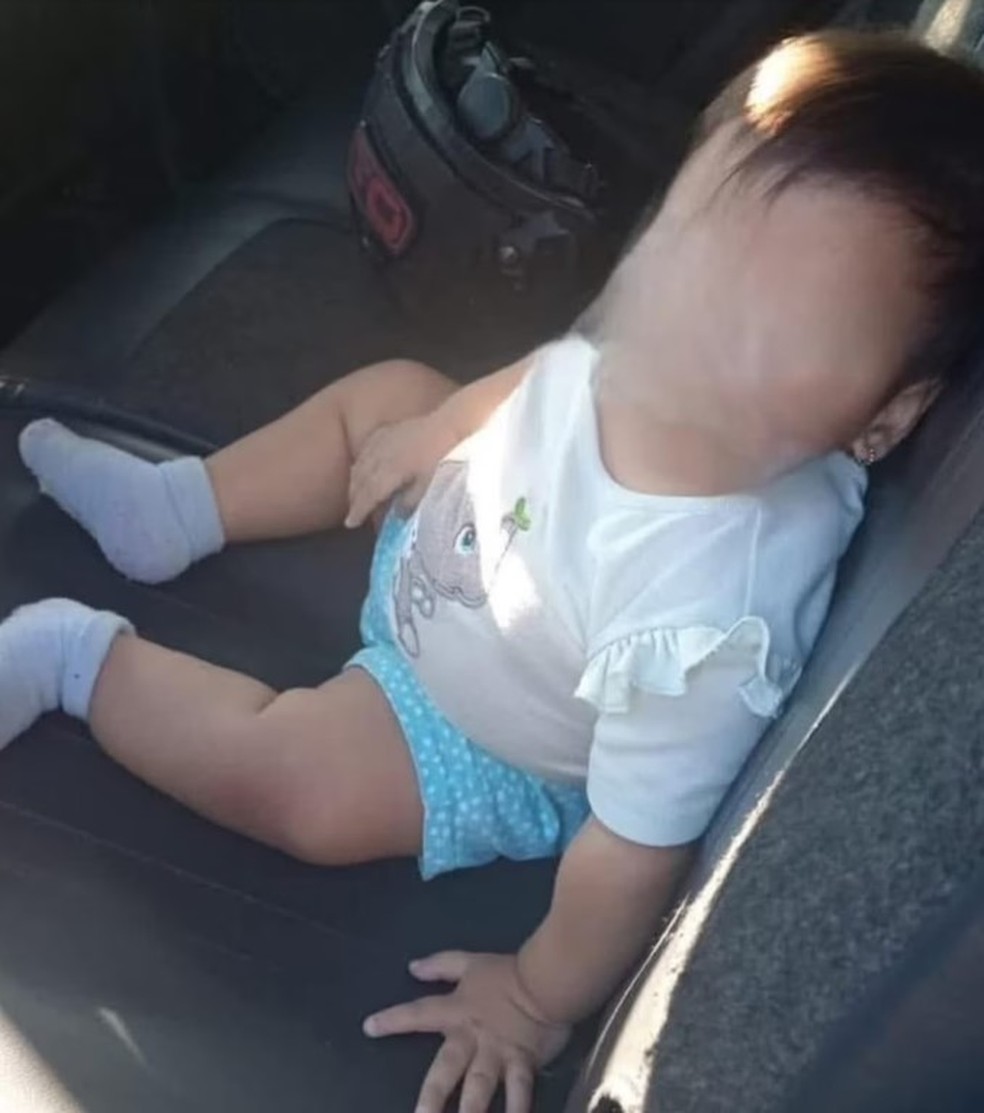 Beb&ecirc; de 9 meses foi achada engatinhando em rodovia no Equador ap&oacute;s o assassinato da m&atilde;e &mdash; Foto: Reprodu&ccedil;&atilde;o