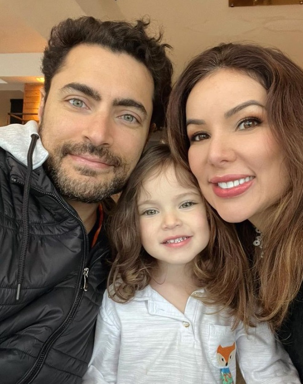 Liah Soares anuncia fim do casamento com ator Carlo Porto, após cinco