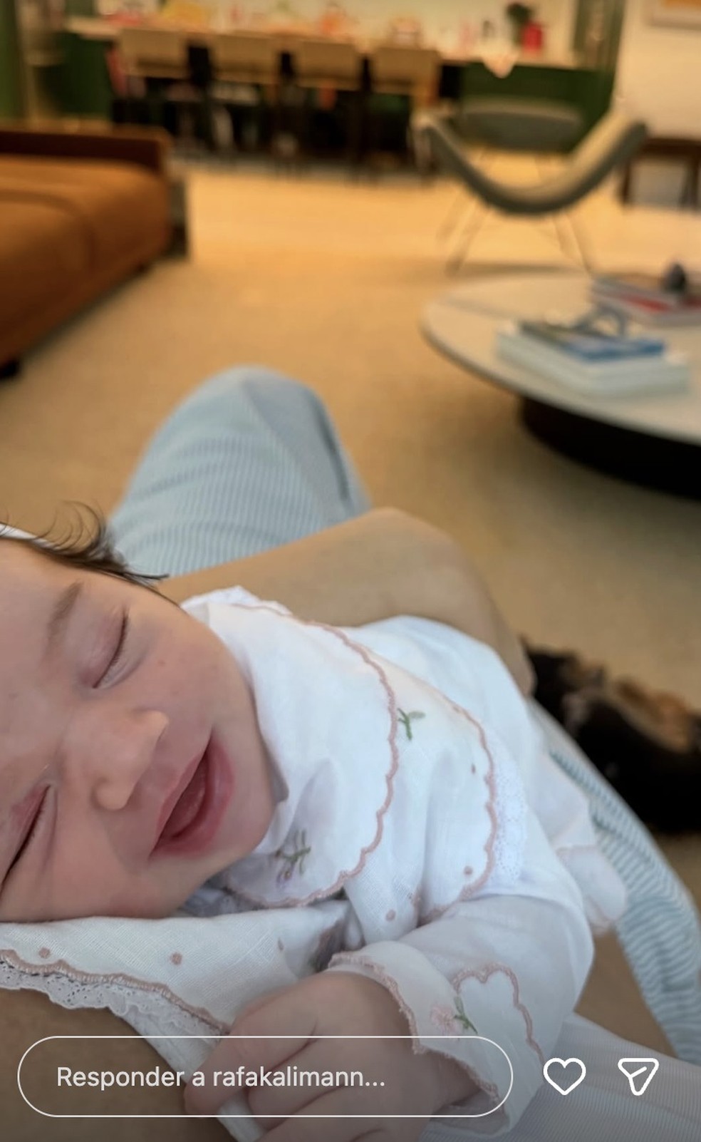 Rafa Kalimann mostrou a filha sorridente — Foto: Reprodução/Instagram
