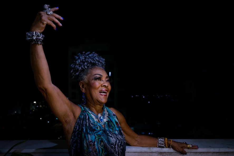 Vilma Nascimento nove marcos na trajet ria do Cisne da Passarela