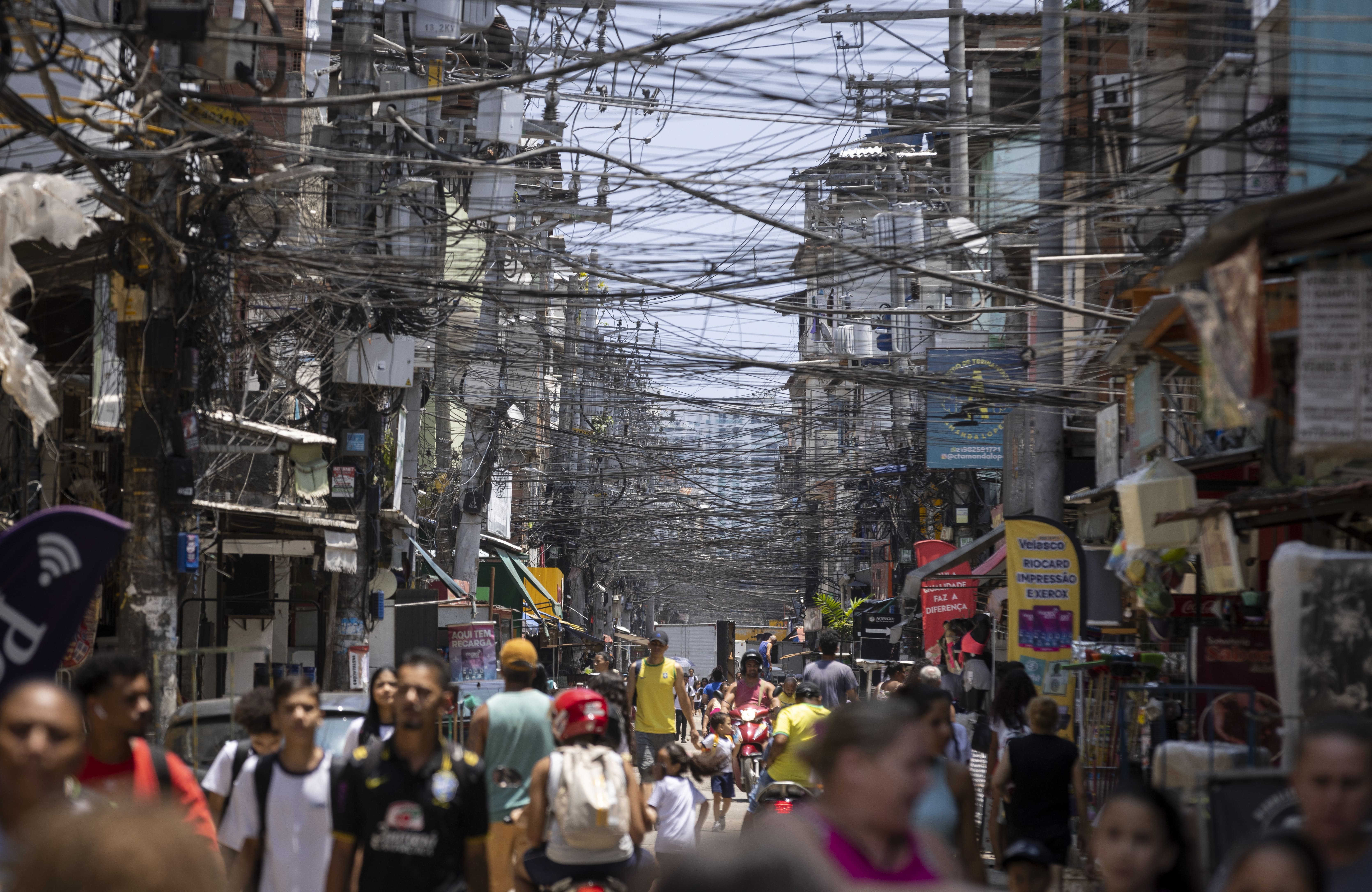 Fundo federal vai levar internet 5G a favelas e bairros de periferias em oito estados