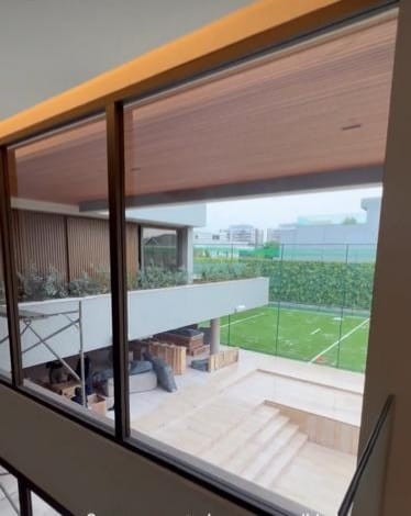 Veja fotos da nova mansão de Vinicius Jr.. — Foto: rep/ instagram