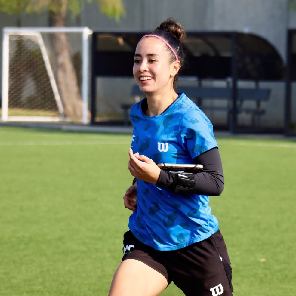 A árbitra Kátia Itzel García — Foto: Jose Luis Escobar/Reprodução/Instagram
