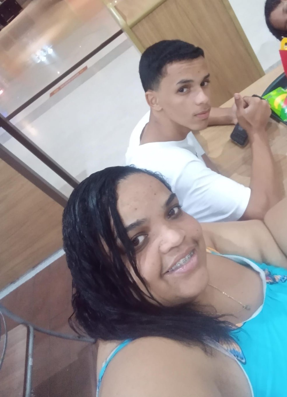 Alessandra e o filho Leonardo — Foto: Arquivo pessoal
