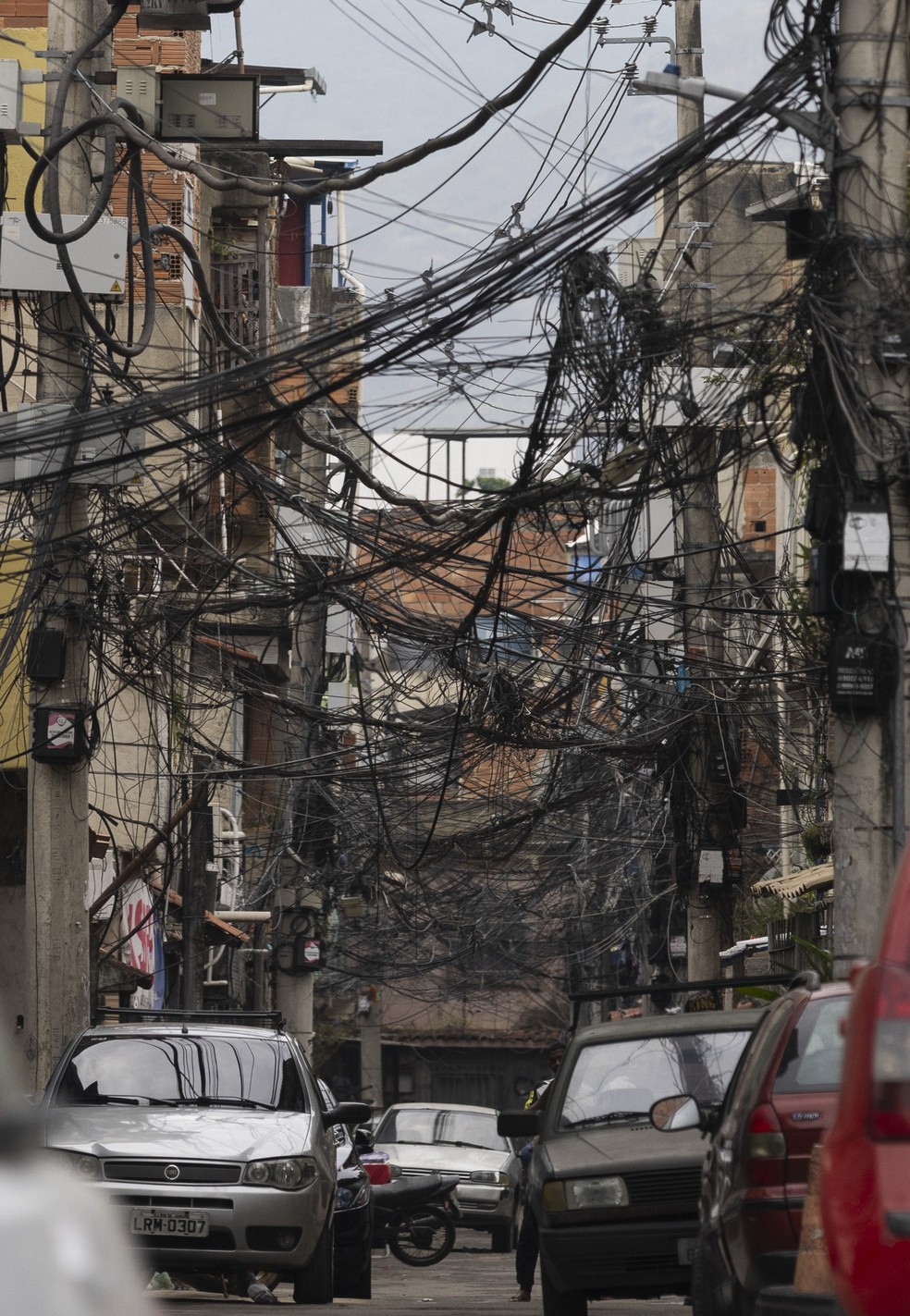 Rua na Gardênia Azul, comunidade tomada pelo Comando Vermelho — Foto: Márcia Foletto / 10-07-2024