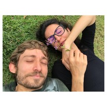 O ator Giovanni Venturini com a namorada Lívea Castro — Foto: reprodução/ instagram