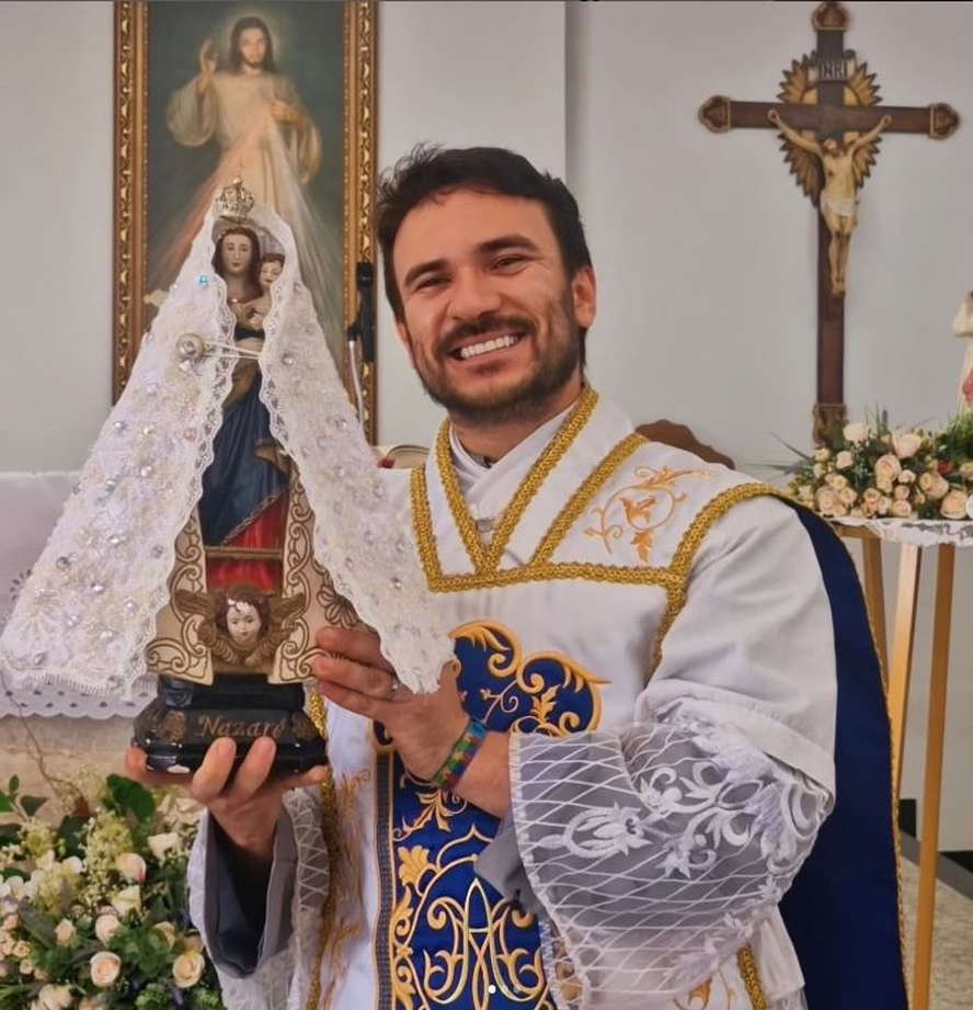Padre Fabrício Rodrigues
