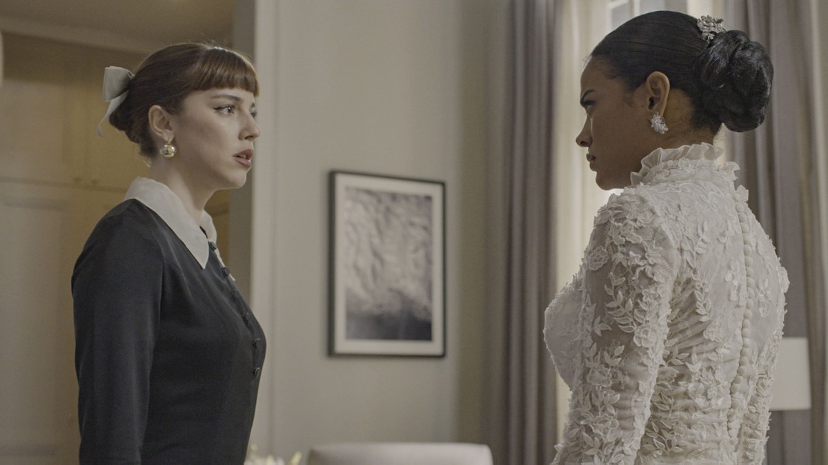 Em Vale tudo Solange parte para - Assets Fotos 1235 Fatima E Afonso Se Casam Em Vale Tudo Ba048fd0efda 