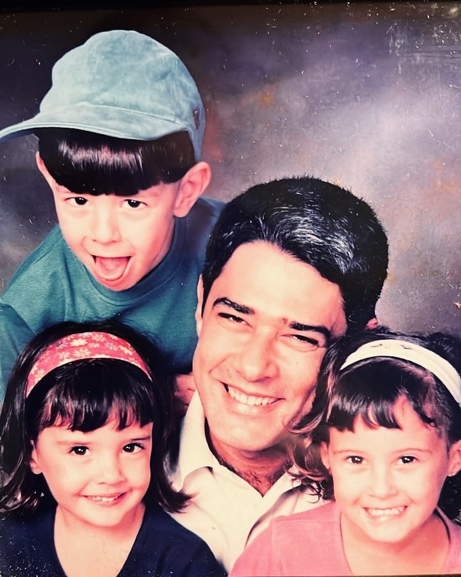 William Bonner compartilha foto com os filhos quando ainda eram crianças — Foto: Reprodução/Instagram