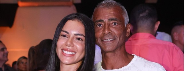 Romário está namorando a estudante Alicya Gomes — Foto: Reginaldo Teixeira/ div e rep instagram