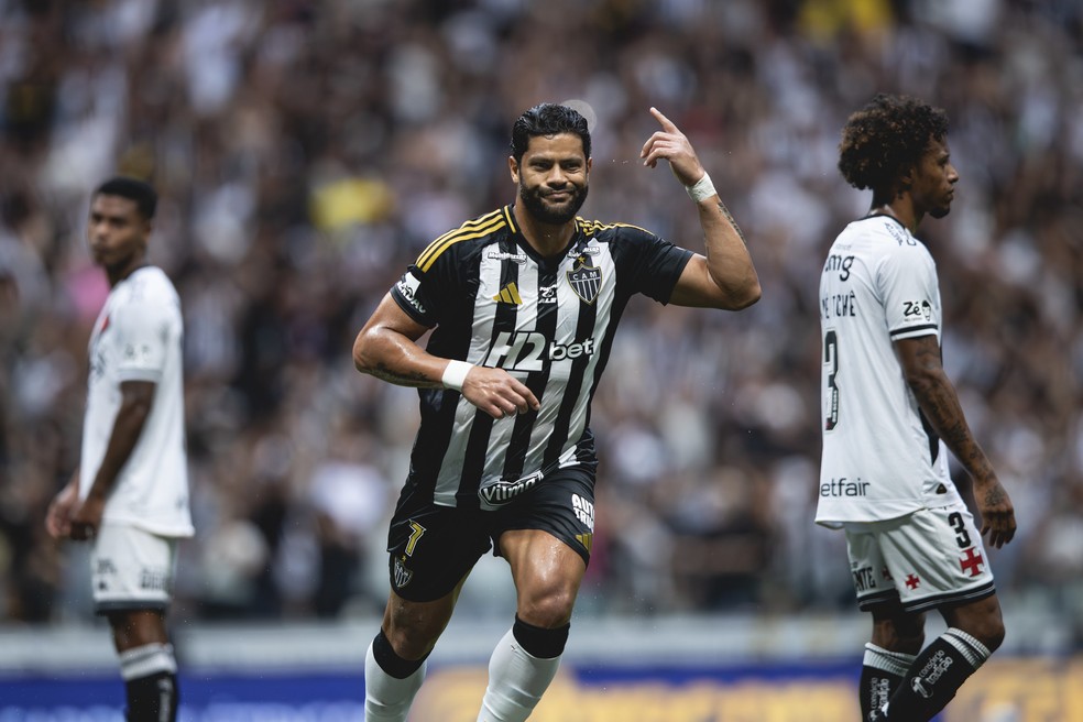 Hulk comemorando o gol contra o Vasco &mdash; Foto: Pedro Souza / Atl&eacute;tico
