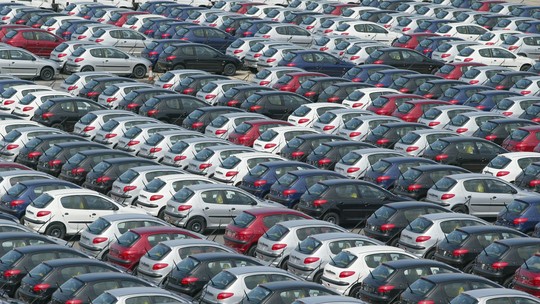 Vendas de veículos caem 36% na última semana de maio, após governo anunciar redução de impostos