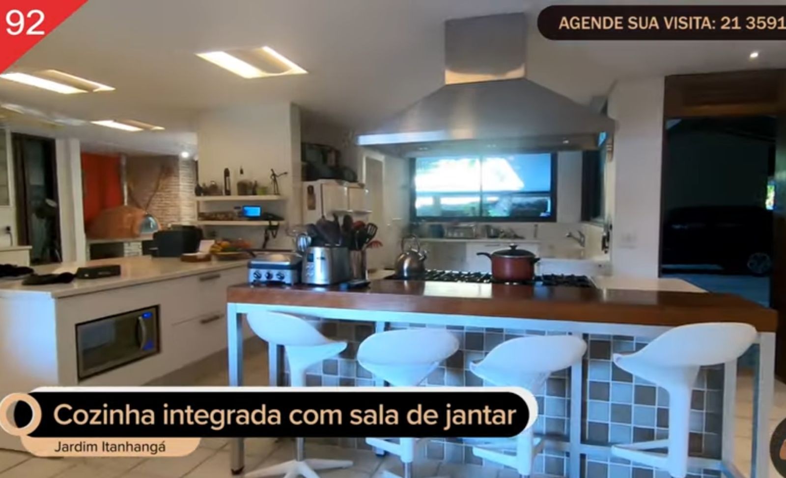 Nova mansão de Anitta no Rio foi cenário de novela — Foto: Reprodução
