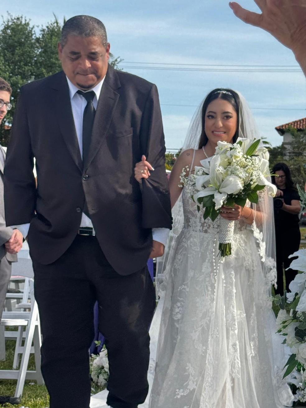Filha de Vampeta, Giovana Santos se casou com presença do jogador após tretas — Foto: Reprodução