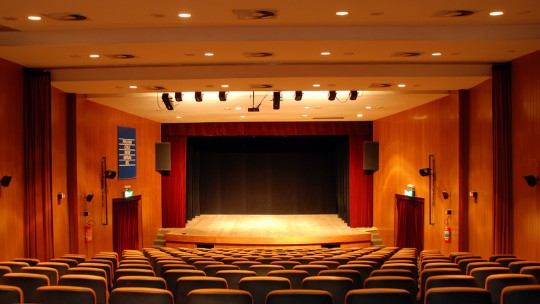Único teatro da Região Noroeste do estado, Firjan Sesi Itaperuna será reaberto