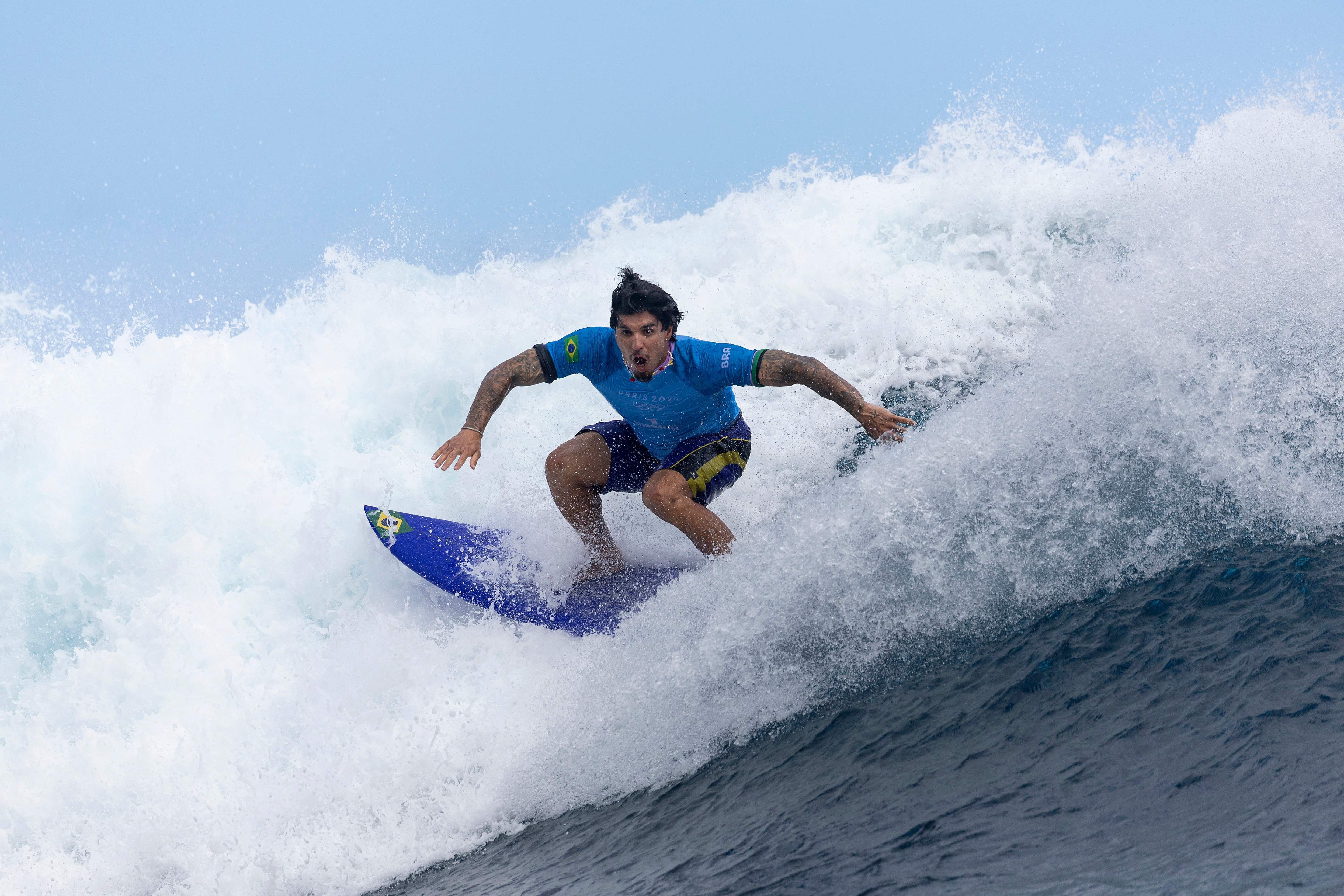 Gabriel Medina é vice da etapa de Portugal do Circuito Mundial de Surfe