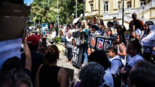 Câmara do Rio aprova lei que cria a 'semana em memória às vítimas da violência armada'