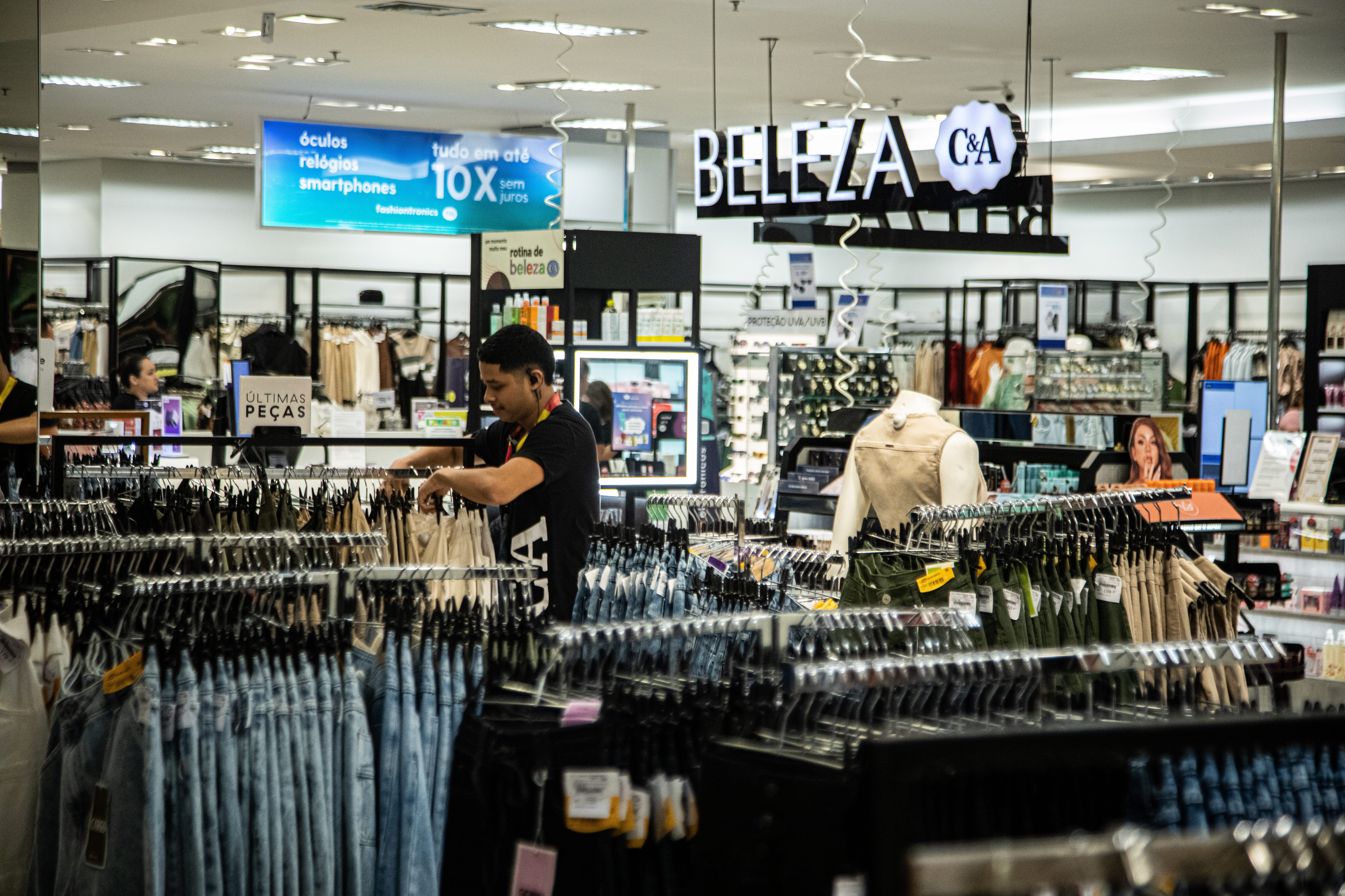 C&A abre mais de três mil vagas por todo o Brasil, incluindo Rio de Janeiro