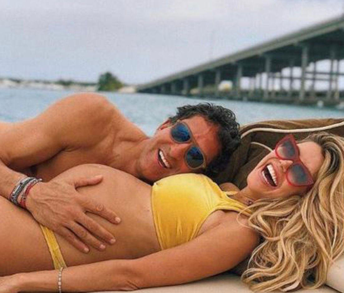 Martha em 2019, grávida do ex-jogador de basquete da NBA, Rony Seikaly — Foto: Reprodução/Instagram