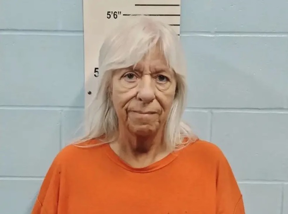 Brenda Deutsch foi condenada por trocar adolescente por macaco exótico nos EUA — Foto: Reprodução/Lincoln County Sheriff's Office