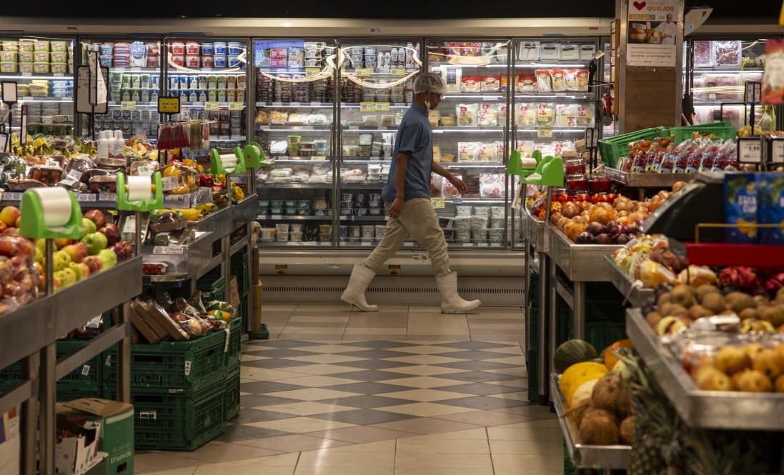 Supermercados abrem em dia de eleição?