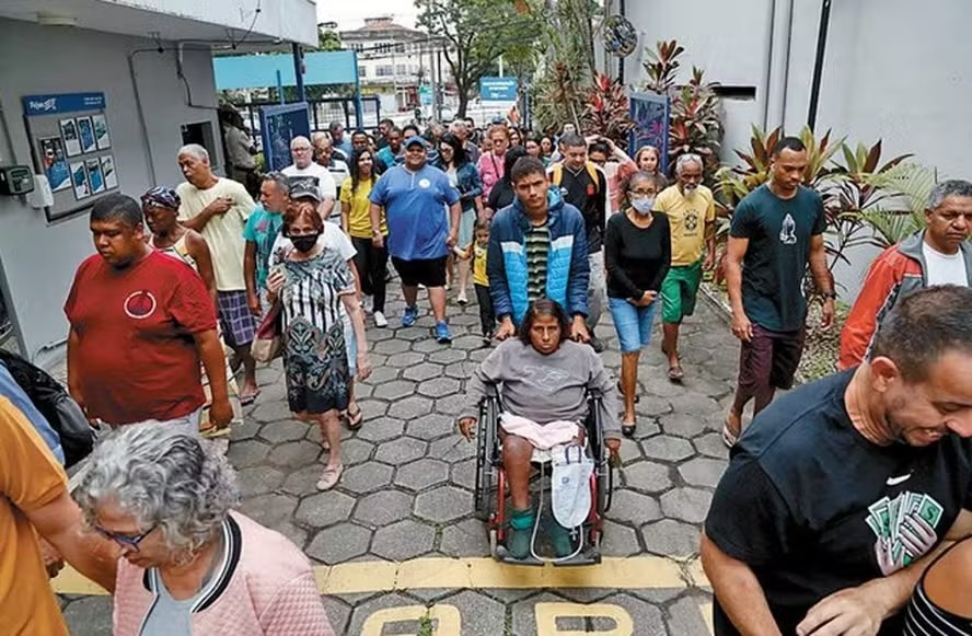 Registro de eleitores com deficiência bate recorde, mas acessibilidade ainda é desafio