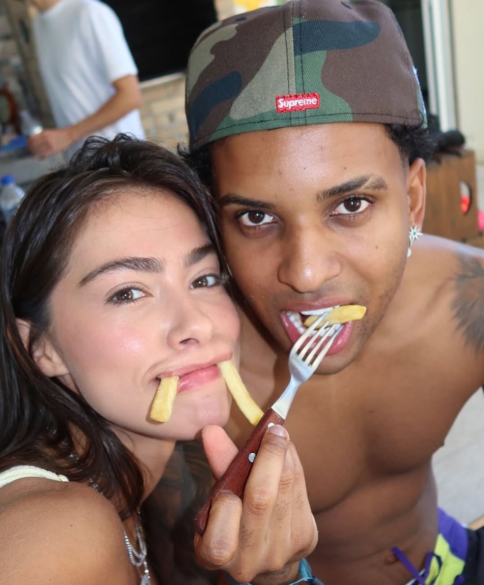 Novo affair de Rodrygo Goes, Gabriella Lenzi parabenizou jogador — Foto: Reprodução/Instagram