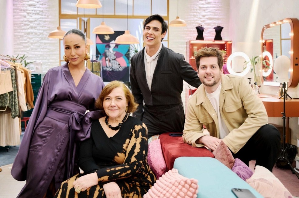 Sabrina Sato, Theodoro, Gui Paiva e Eliana Fonseca — Foto: Divulgação/GNT/Pedro Arieta