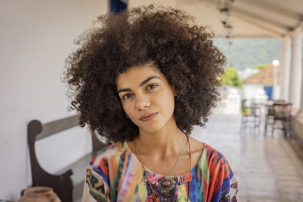 Samantha Jones interpreta Zinha no remake de "Renascer" — Foto: Fabio Rocha/TVGlobo