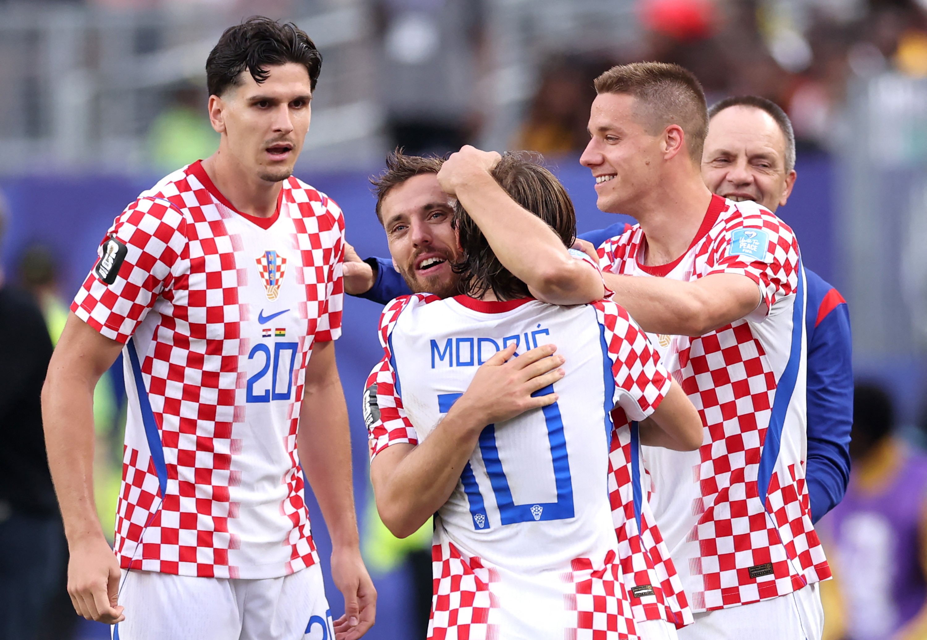 Com brilho de Modric, Croácia vence Gana por 2 a 1 e as duas seleções se classificam para a próxima fase da Copa do Mundo