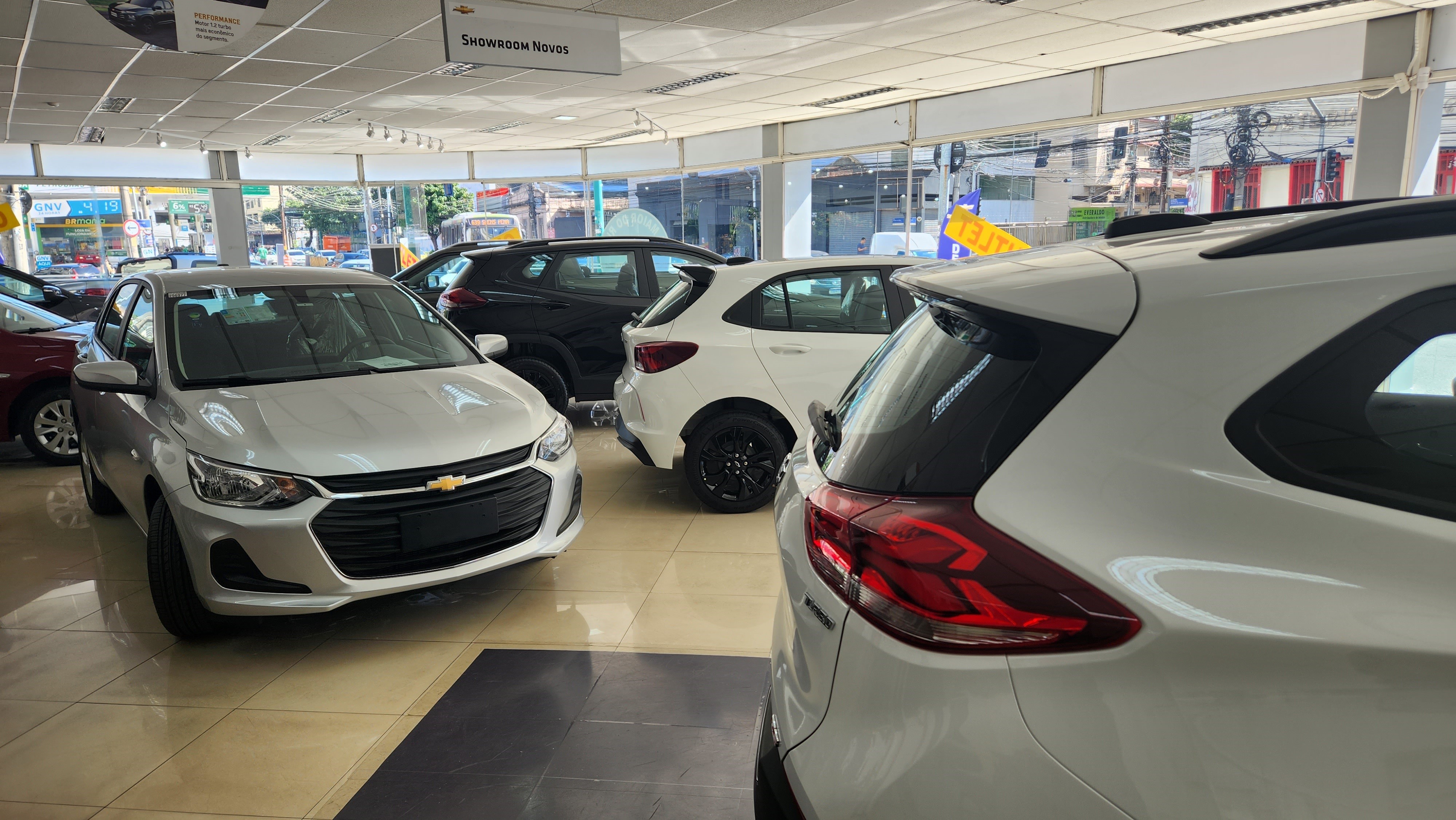 Venda de carros novos bate recorde em setembro, com 509 mil emplacamentos