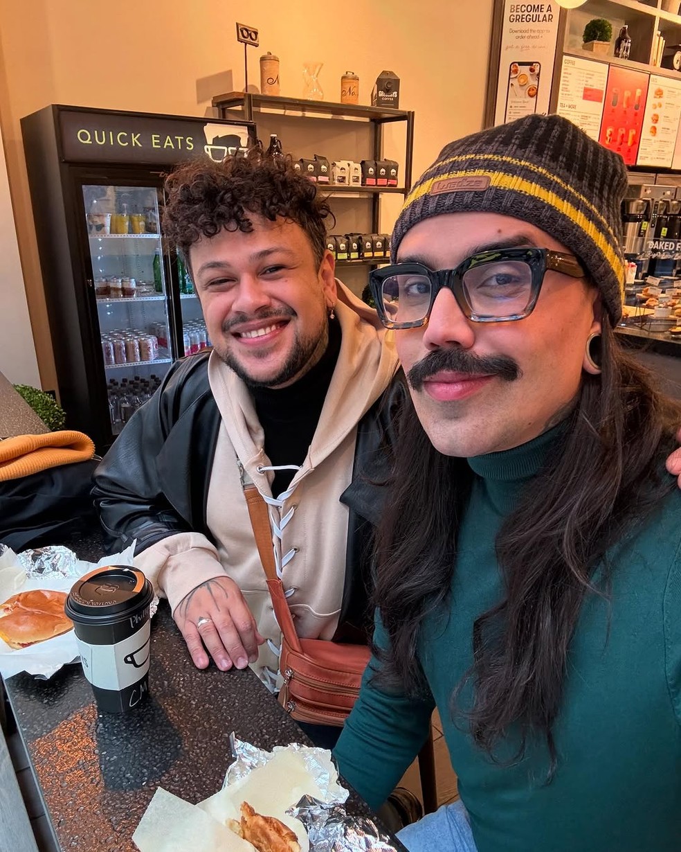 Edu Camargo e Fih Oliveira — Foto: Reprodução/Instagram