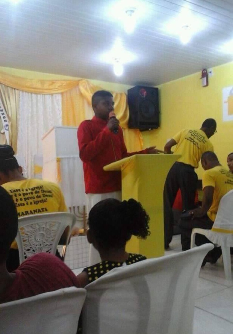 Filho de pastor, Davi, do 'BBB 24', cresceu 'pregando' na igreja &mdash; Foto: Reprodu&ccedil;&atilde;o/Facebook