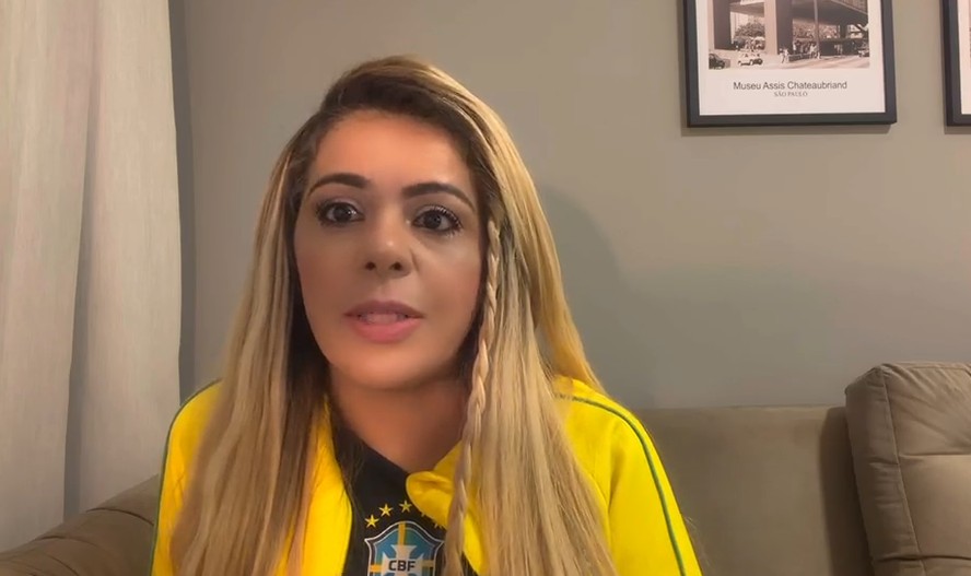 Vidente prevê 'abdução' durante jogo entre Brasil e Escócia; jornais do exterior repercutem 'invasão alien'