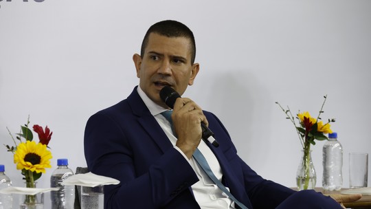 Deputados elegem Douglas Ruas como novo presidente da Alerj; saiba quem é