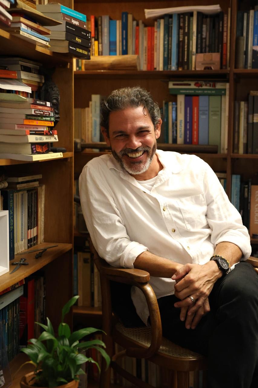 FLIP 2026: Da cultura periférica às religiões de matriz africana, editora leva diversidade ao centro da programação paralela