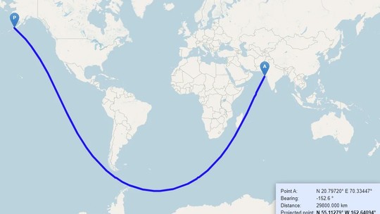 Mapa mostra que é possível navegar da Índia aos EUA em ‘linha reta’ e confunde a internet: ‘Fui um terraplanista por meio minuto’