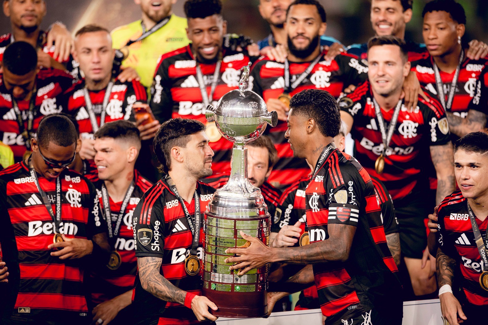 FLAMENGO CONVOCÓ LISTA EXTENDIDA LIBERTADORES: JUVENILES A LA VISTA